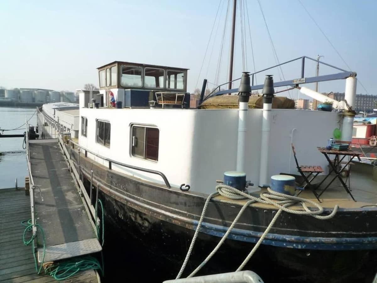Houseboat Captain'S Quarters In Harbour Amsterdam Extérieur photo